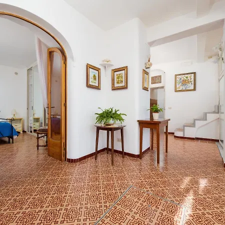 דירה Scorcio D' Oltremare - Sea View In *