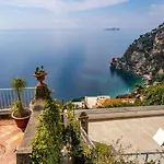 Scorcio D' Oltremare - Sea View In Apartamento