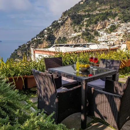 Scorcio D' Oltremare - Sea View In Daire Positano